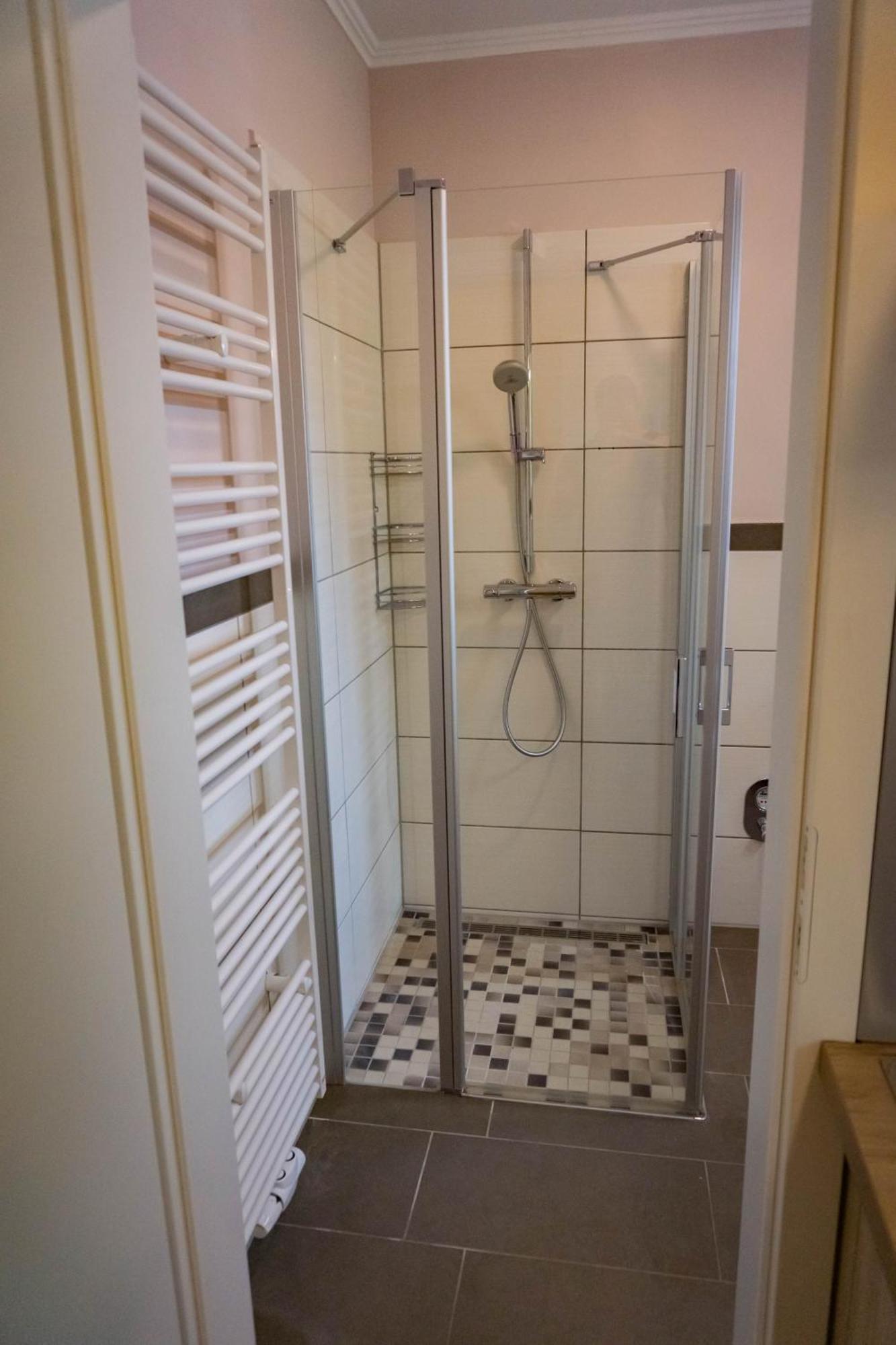 Apartamento Haus Strandglueck - Urlaub Mit Blick Auf Den Duemmer See Lembruch Exterior foto